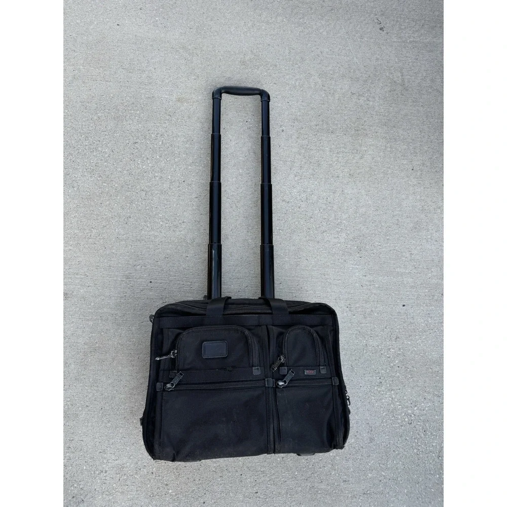 Tumi Alpha 2 Wheeled Briefcase Laptop Bag‎ Carry-on Black Ballistic 26104DH